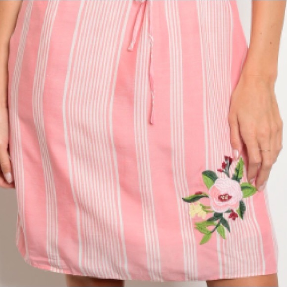 Pink & white Striped ruffle OTS tunic dress NEW! - Picture 5 of 8